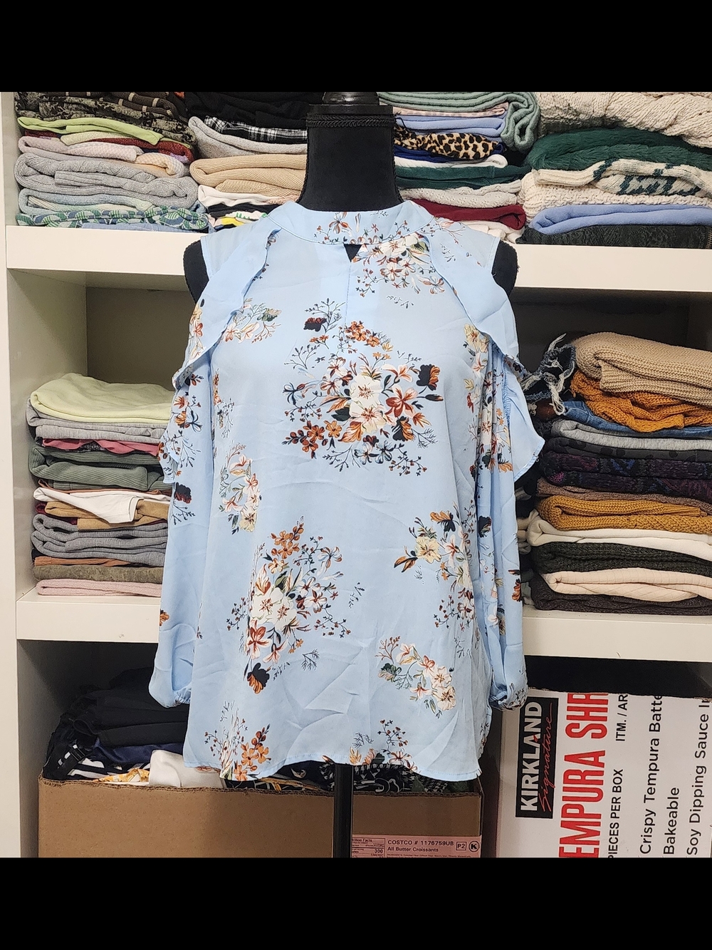 Sweet Rain Light Blue Floral Cold-Shoulder Blouse